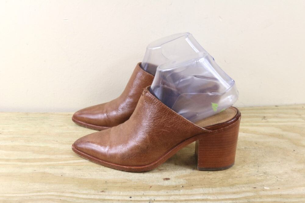 Frye Mules 6.5M Brown Leather Flynn Point Toe Slip On Shoes Boho